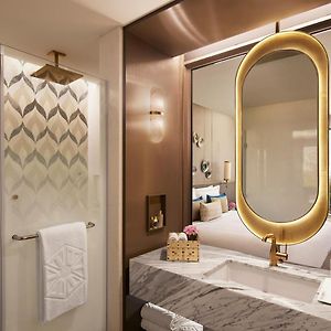 Luxury Room Twin Bed